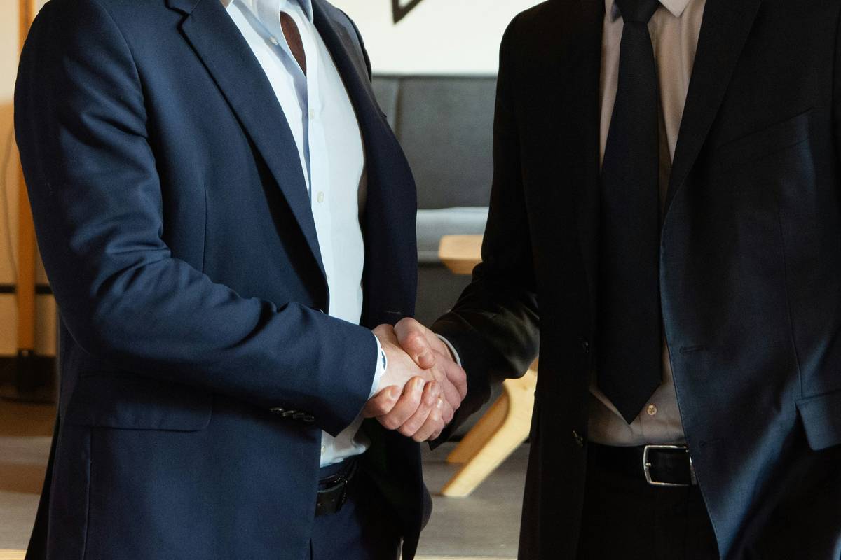 Crisis team coordinating Public Relations Support during telecom data breach